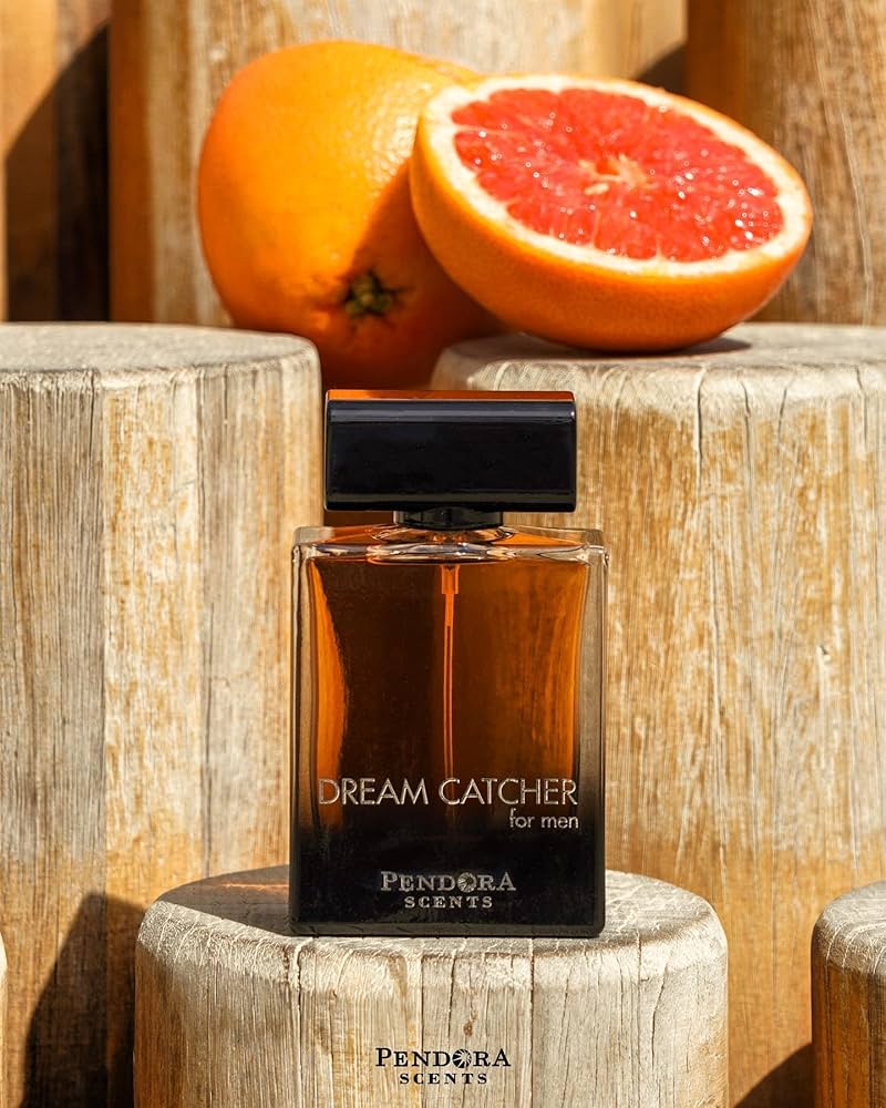 Top Notes: Cardamom, Green Apple, Green Mandarin  Heart Notes: Nutmeg, Lavender, Orange Blossom  Base Notes :Tonka Bean, Amber And Leather.